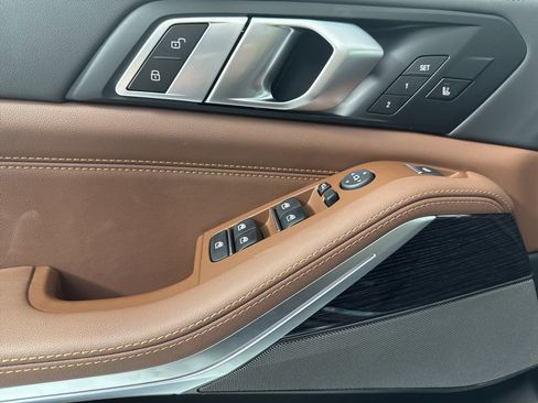 New 2026 BMW X5 xDrive50e w/ M Sport Package image 13