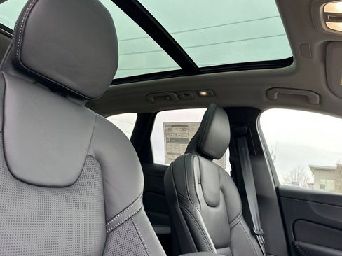 New 2026 Volvo XC60 B5 Ultra w/ Protection Package Premier image 16
