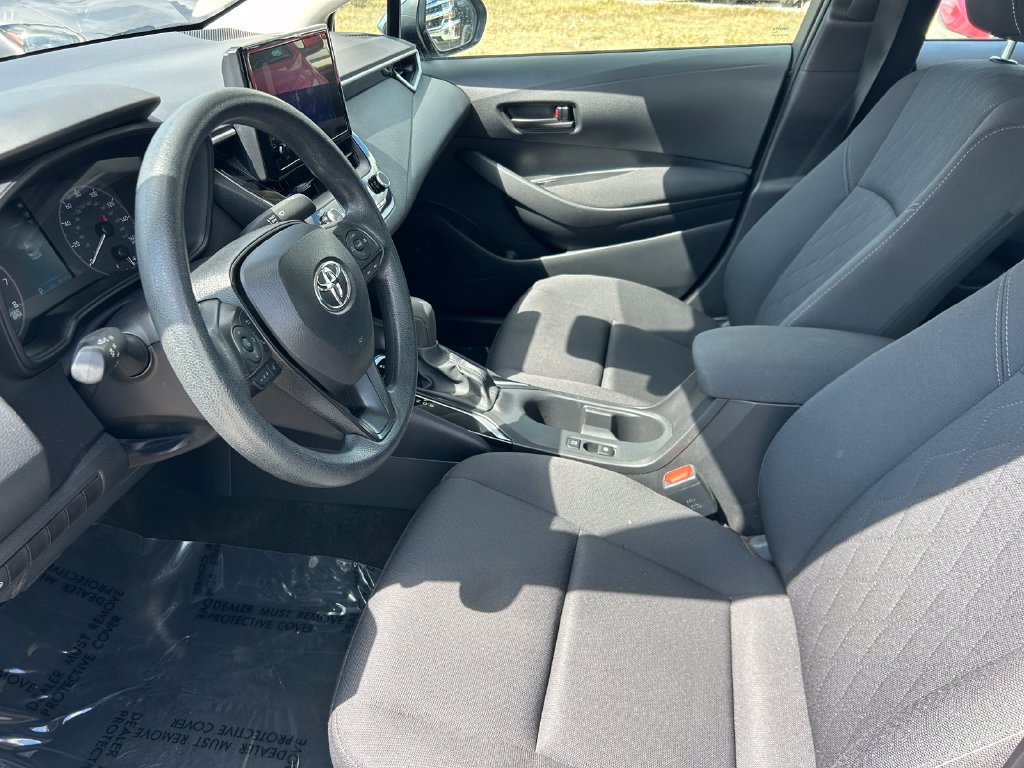 Certified 2025 Toyota Corolla LE FWD image 12