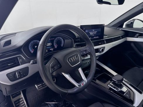 Used 2023 Audi A4 2.0T Premium Plus w/ Premium Plus Package AWD/4WD image 4
