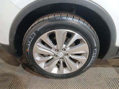 Used 2020 Buick Encore Preferred w/ Safety Package image 18