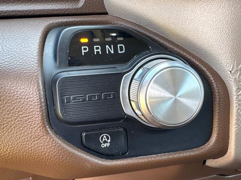 Certified 2022 RAM 1500 Laramie image 25