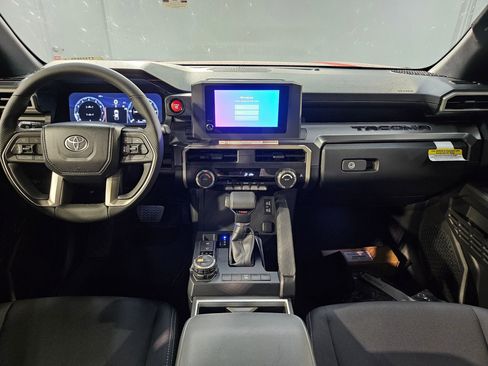 New 2026 Toyota Tacoma TRD Off-Road AWD/4WD image 9