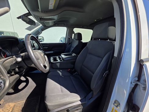 Used 2019 Chevrolet Silverado 2500 LT AWD/4WD image 11