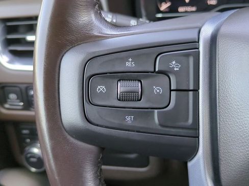 Used 2022 GMC Yukon SLT image 28