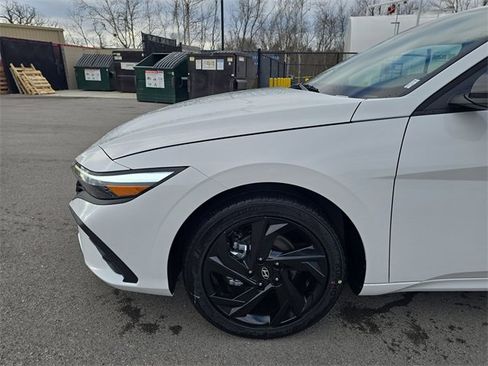 New 2026 Hyundai Elantra Sport image 10