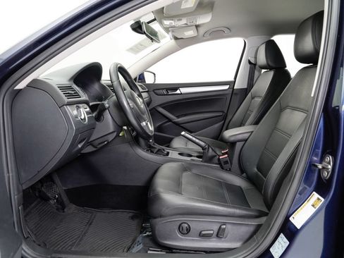 Used 2014 Volkswagen Passat 1.8T Wolfsburg Edition FWD image 8