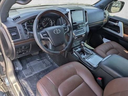 Used 2021 Toyota Land Cruiser AWD/4WD image 9