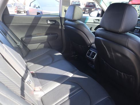 Used 2018 Kia Optima EX w/ Premium Package image 28