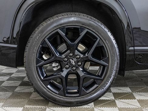 Used 2024 Chevrolet Traverse RS FWD image 58