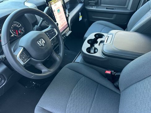 New 2026 RAM 2500 Tradesman AWD/4WD image 10