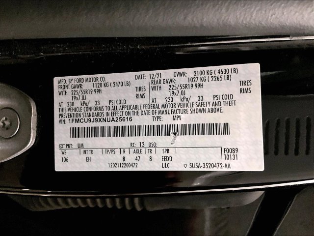Used 2022 Ford Escape Titanium AWD/4WD image 33