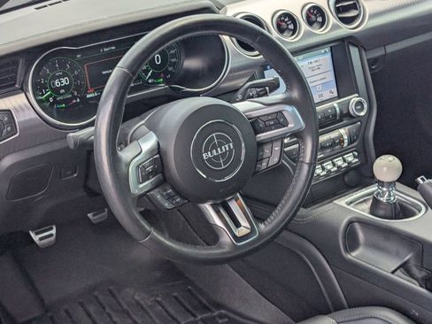Used 2019 Ford Mustang Bullitt w/ Bullitt Electronics Package RWD image 13