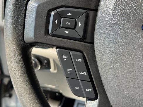 Used 2022 Ford F250 XL w/ Power Equipment Group image 18