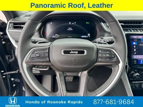 Used 2024 Jeep Grand Cherokee Limited 4xe image 12