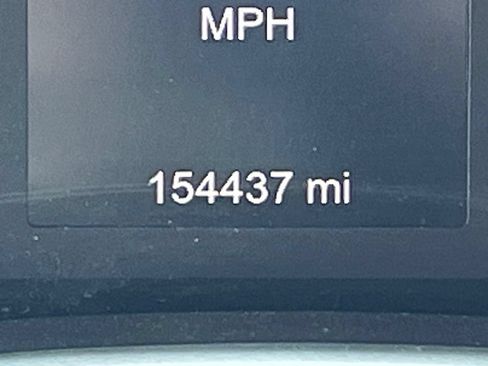 Used 2017 Chrysler Pacifica Touring-L w/ Tire & Wheel Group FWD image 20
