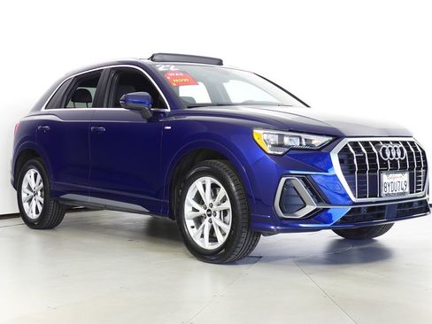 Used 2022 Audi Q3 2.0T Premium w/ Convenience Package image 4