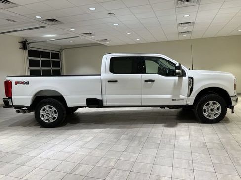 Certified 2025 Ford F350 XLT w/ FX4 Off-Road Package AWD/4WD image 6