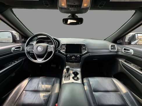 Used 2021 Jeep Grand Cherokee Limited image 21