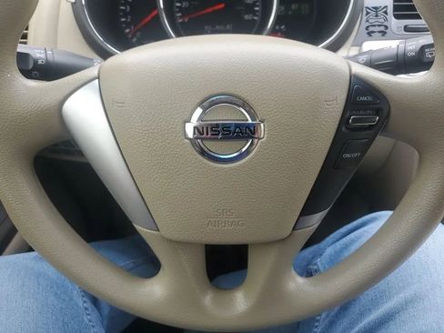 Used 2014 Nissan Murano S image 17