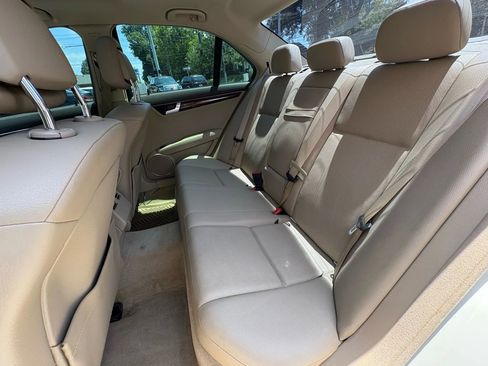Used 2010 Mercedes-Benz C 300 Sedan image 15