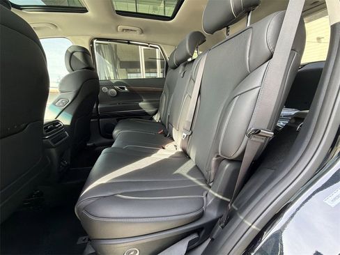 New 2026 Genesis GV80 2.5T Advanced image 25