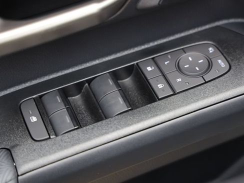 New 2026 Toyota 4Runner Platinum AWD/4WD image 16