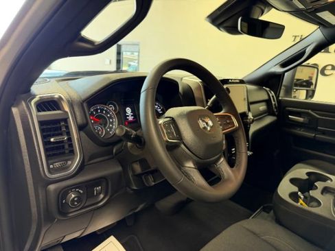 Used 2026 RAM 2500 Big Horn AWD/4WD image 16