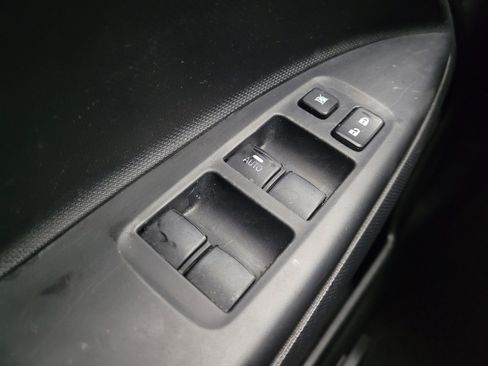 Used 2020 Mitsubishi Mirage ES image 27