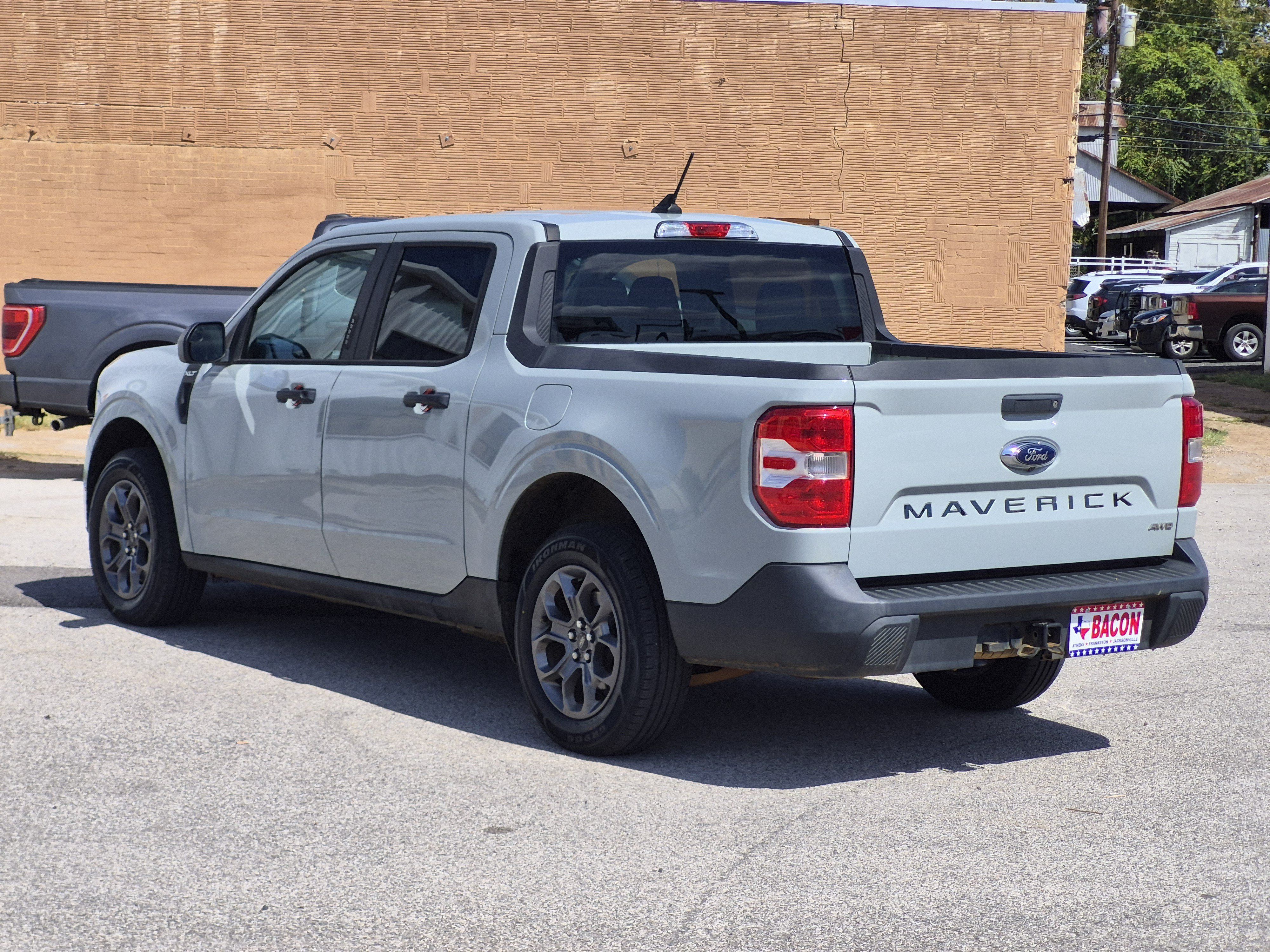 Used 2022 Ford Maverick XLT w/ Equipment Group 300A Standard AWD/4WD image 4