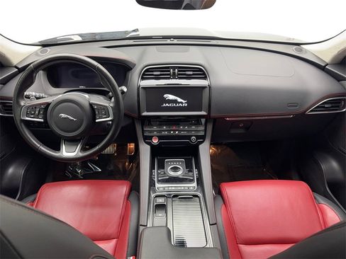 Used 2020 Jaguar F-PACE Checkered Flag image 52