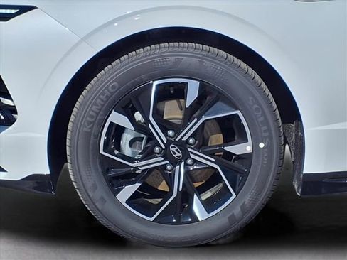 New 2025 Hyundai Sonata SEL image 11