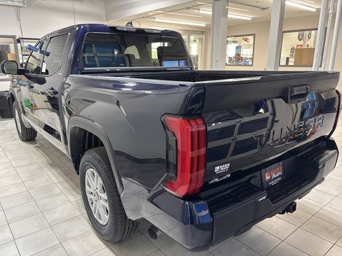 New 2026 Toyota Tundra SR5 image 2