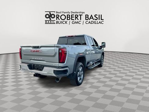 Used 2025 GMC Sierra 2500 SLT w/ SLT Premium Package AWD/4WD image 8