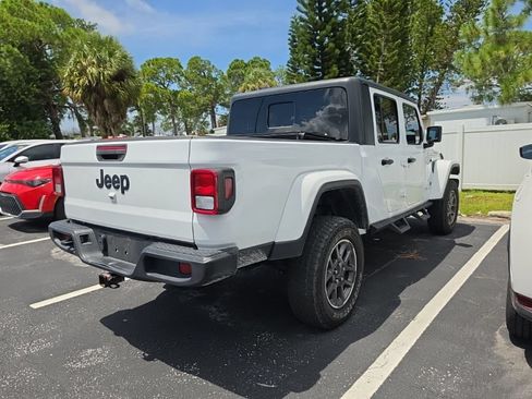 Used 2020 Jeep Gladiator Sport AWD/4WD image 17