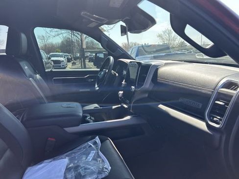 Used 2023 RAM 1500 Laramie image 7