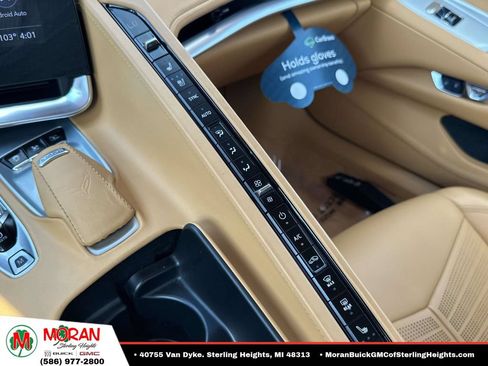 Used 2021 Chevrolet Corvette Stingray Premium Conv w/ Z51 Performance Package RWD image 28