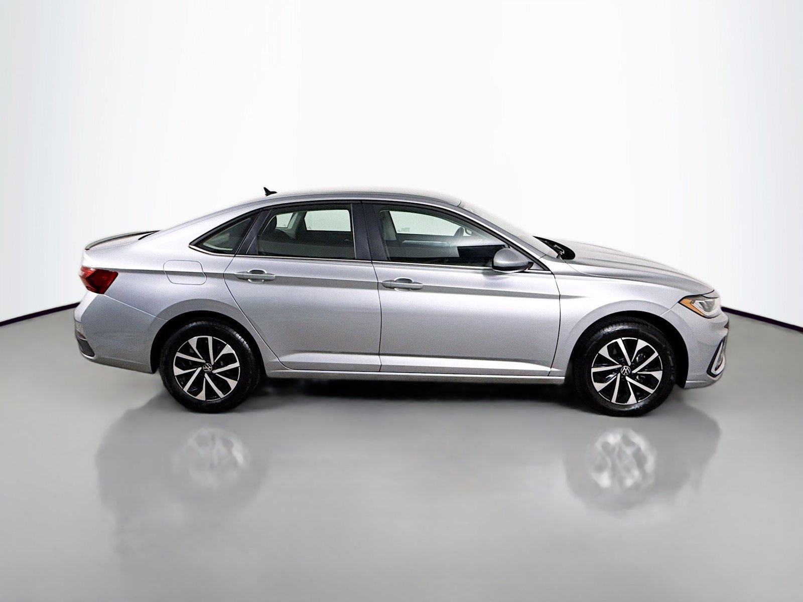 Used 2025 Volkswagen Jetta S FWD image 8