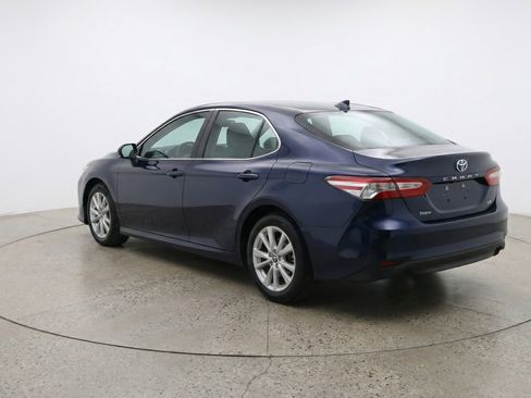 Used 2025 Toyota Camry LE image 6