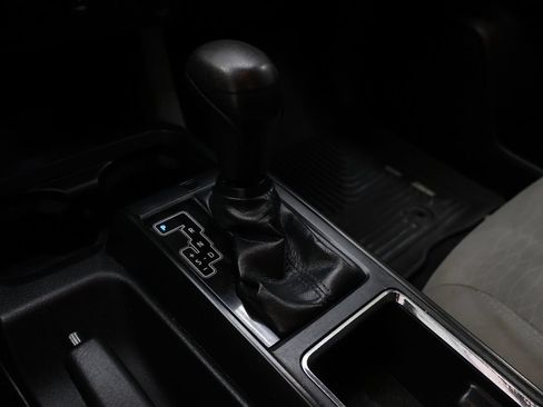 Used 2018 Toyota Tacoma SR RWD image 24