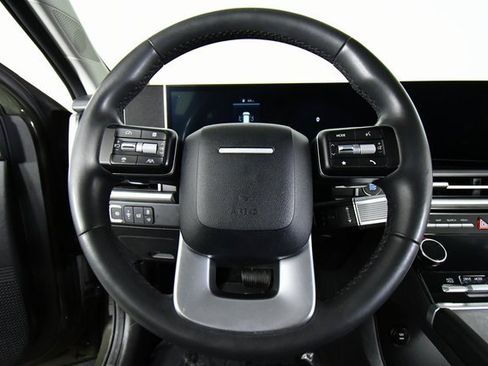 Used 2024 Hyundai Santa Fe XRT image 2