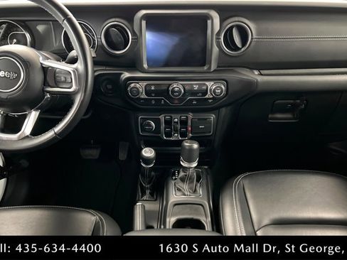 Used 2022 Jeep Gladiator Overland image 13