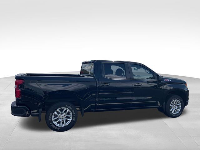 Used 2023 Chevrolet Silverado 1500 RST w/ Z71 Off-Road Package AWD/4WD image 7