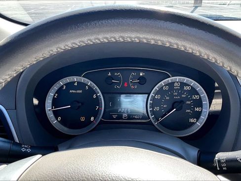 Used 2014 Nissan Sentra SL w/ Premium Package FWD image 20