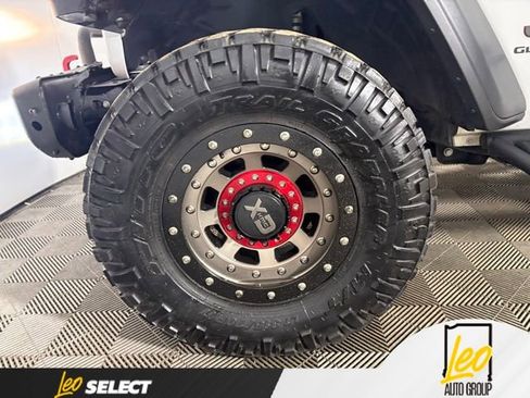 Used 2020 Jeep Gladiator Rubicon AWD/4WD image 27