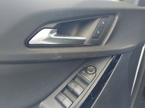 New 2026 Chevrolet Equinox LT w/ Convenience Package II FWD image 26