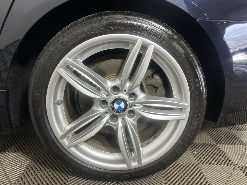 Used 2014 BMW 550i xDrive Sedan AWD/4WD image 37