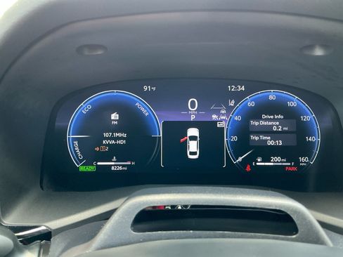 Used 2026 Toyota Camry XLE w/ Premium Plus Package FWD image 10