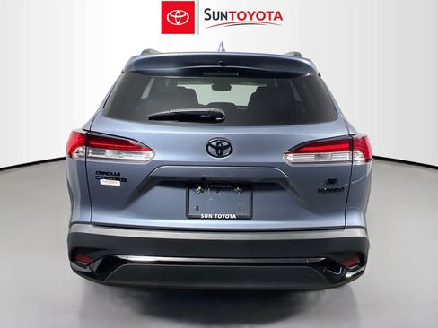 Used 2024 Toyota Corolla Cross AWD Hybrid image 5