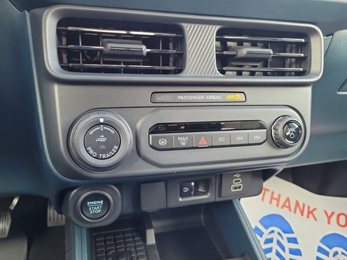 New 2025 Ford Maverick Lariat w/ Black Appearance Package image 28